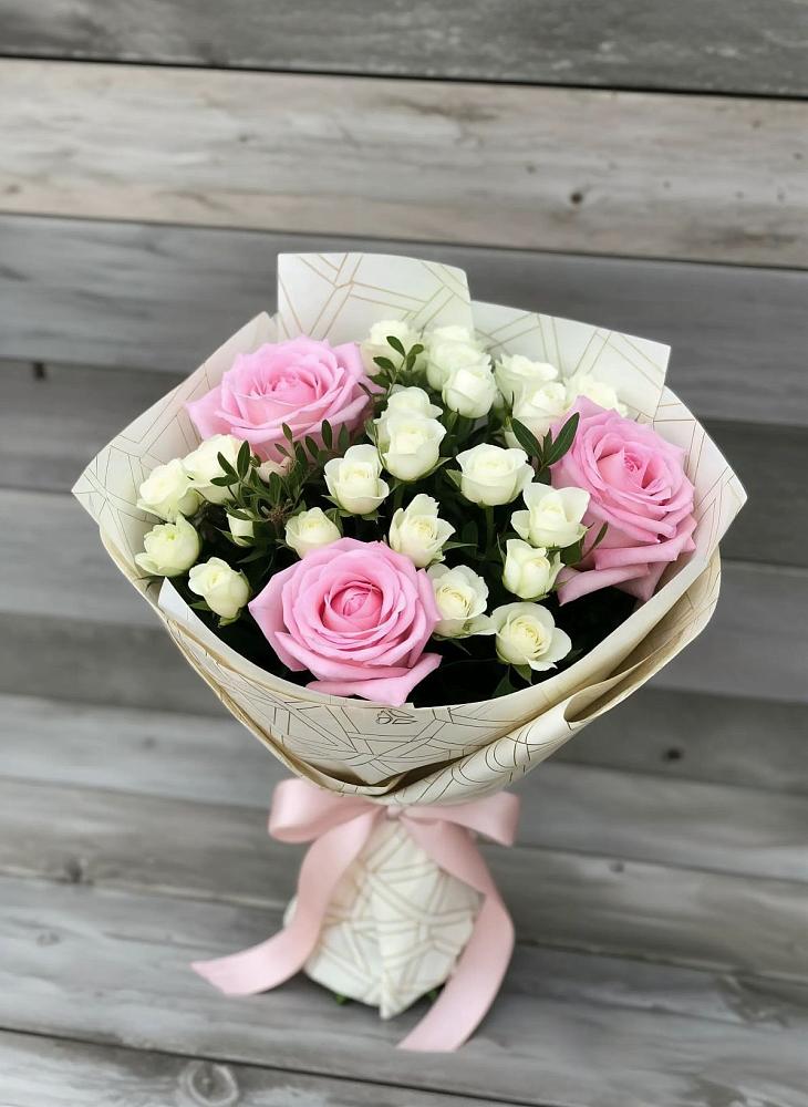 Букет цветов из: Розы в Прокопьевске