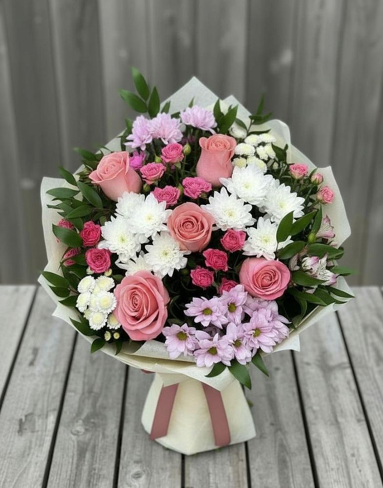 Букет цветов из: Альстромерии, Гвоздики, Розы и Хризантемы в Прокопьевске