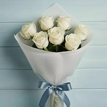 Букет 7 Белых роз Эдлесс Лав в Прокопьевске