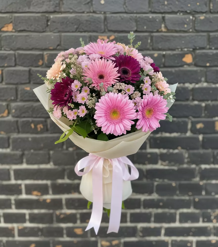 Букет цветов из: Герберы и Хризантемы в Прокопьевске