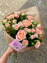 Букет цветов из:  Розы #REPLACE_PRED# Прокопьевске