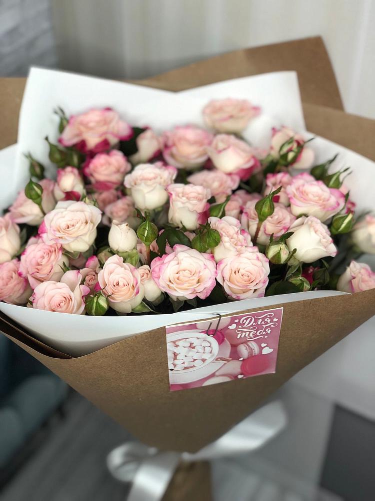 Букет цветов из: Розы в Прокопьевске