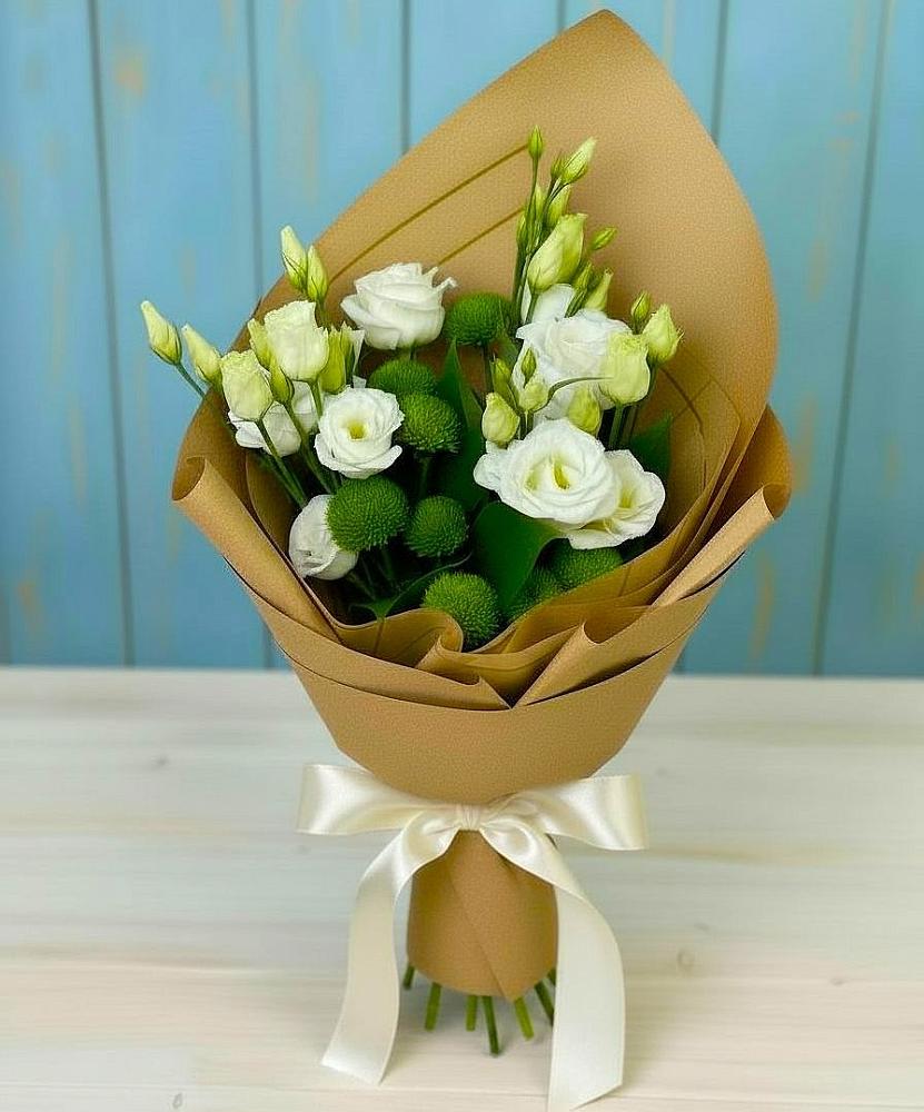 Букет цветов из: Хризантемы и Лизиантусы в Прокопьевске