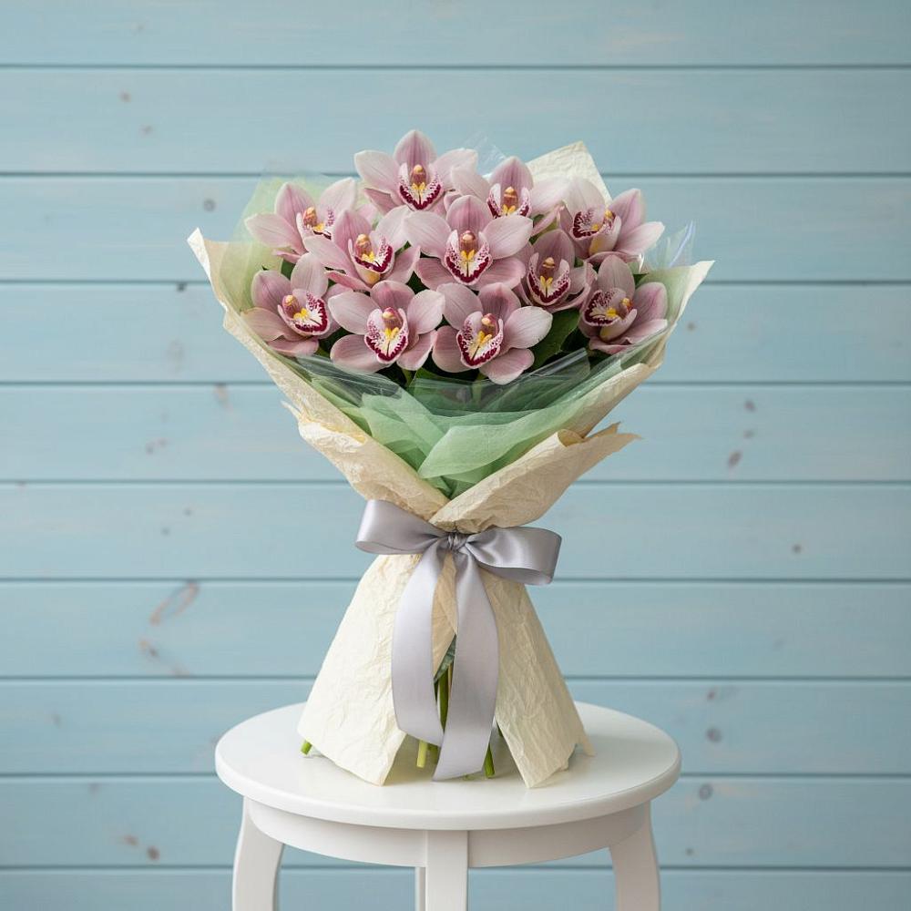 Букет цветов из: Орхидеи и Розы в Прокопьевске