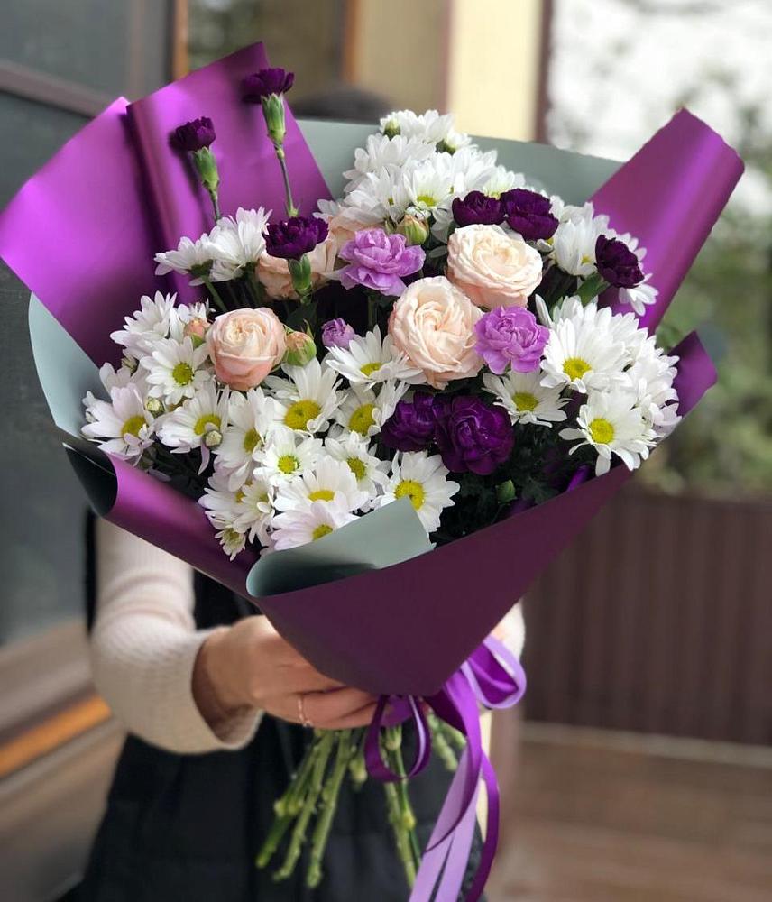 Букет цветов из: Хризантемы, Гвоздики и Розы в Прокопьевске