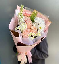 Букет цветов из:  Хризантемы и Розы в Прокопьевске