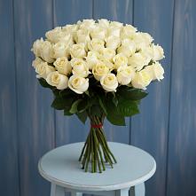 Букет 51 Белая роза Эдлесс Лав в Прокопьевске