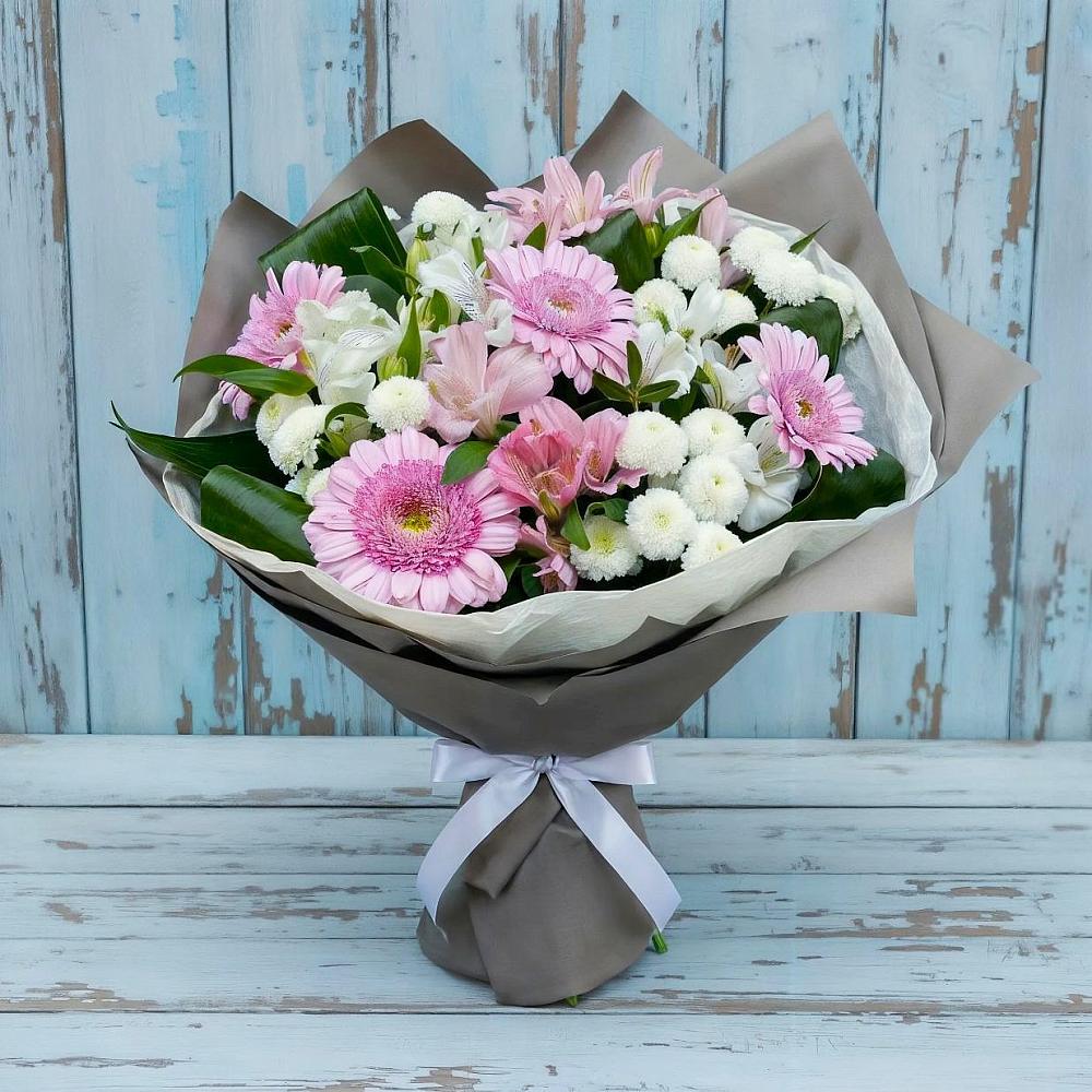 Букет цветов из: Герберы, Альстромерии и Хризантемы в Прокопьевске