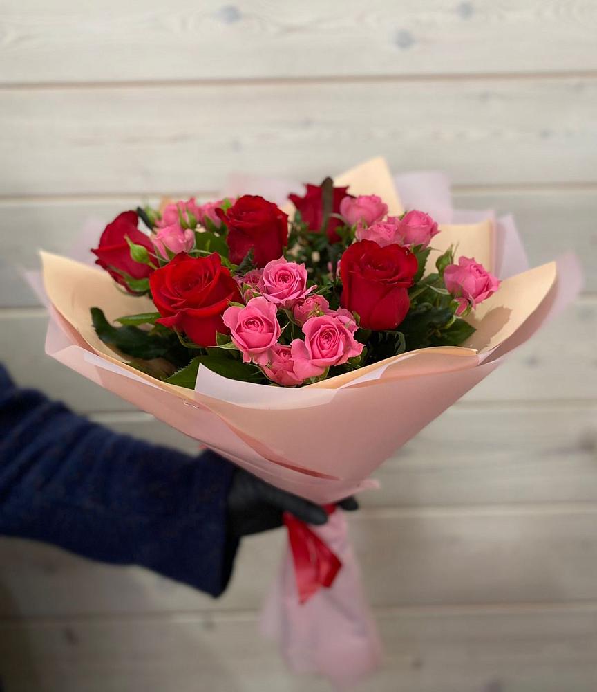 Букет цветов из: Розы в Прокопьевске