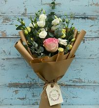 Букет цветов из:  Розы и Лизиантусы #REPLACE_PRED# Прокопьевске